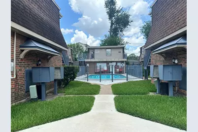 1751 Moritz Drive #206, Houston, TX 77055 - Photo 4