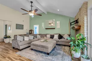 13111 Tregarnon Dr, Houston, TX 77015 - Photo 4