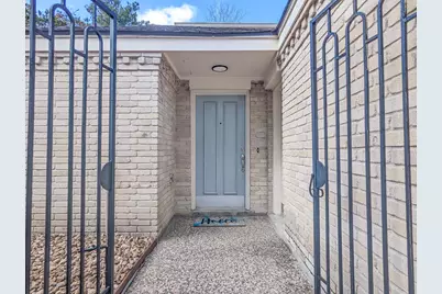 2706 Oakmont Lane, Missouri City, TX 77459 - Photo 2