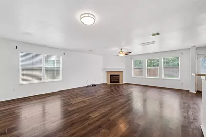10818 Tallow Briar, Houston, TX 77075 - Photo 6