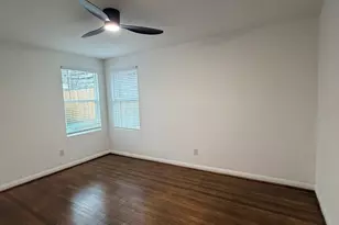 1972 W McKinney St, Houston, TX 77019 - Photo 6