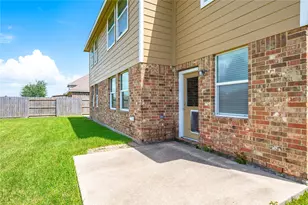 9611 Indian Trail, Mont Belvieu, TX 77523 - Photo 34