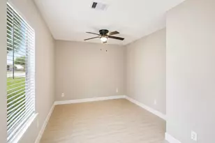 1206-B Pinewood Ln, Pasadena, TX 77502 - Photo 6