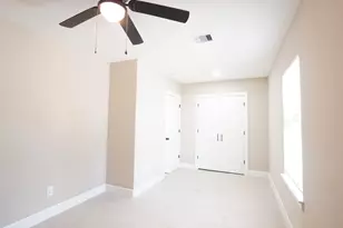 1206-B Pinewood Ln, Pasadena, TX 77502 - Photo 4