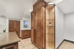 4521 Maple St, Bellaire, TX 77401 - Photo 8