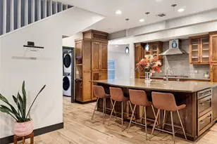 4521 Maple St, Bellaire, TX 77401 - Photo 14