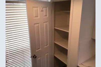 176 April Point Drive N, Conroe, TX 77356 - Photo 12