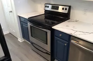 176 April Point Dr N, Conroe, TX 77356 - Photo 8