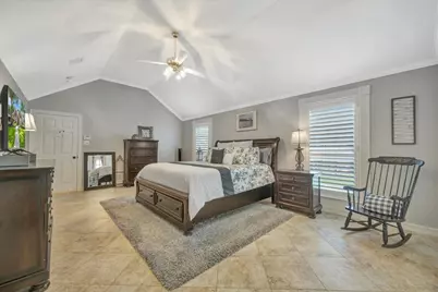 17027 Chapel Park Way, Houston, TX 77059 - Photo 30