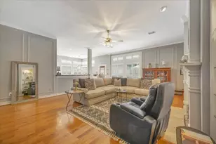 17027 Chapel Park Way, Houston, TX 77059 - Photo 20