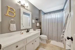 17027 Chapel Park Way, Houston, TX 77059 - Photo 40