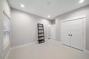 7706 Kivu Ln, Houston, TX 77055 - Photo 6