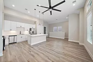 7706 Kivu Ln, Houston, TX 77055 - Photo 2