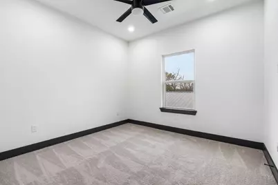 913 Panama Boulevard, Houston, TX 77009 - Photo 20