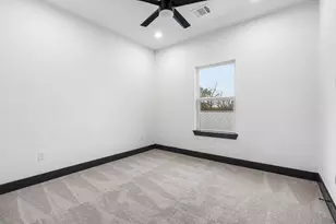 913 Panama Blvd, Houston, TX 77009 - Photo 20