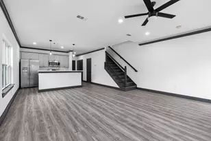 913 Panama Blvd, Houston, TX 77009 - Photo 2