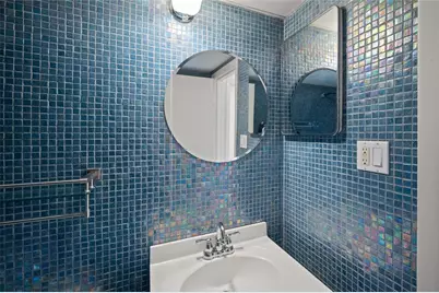 3600 Montrose Boulevard #405, Houston, TX 77006 - Photo 4