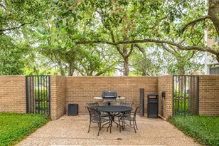 3600 Montrose Blvd, Houston, TX 77006 - Photo 6