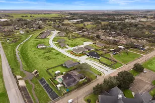 117 Bayou Bend Court, Angleton, TX 77515 - Photo 26
