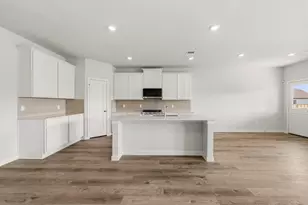 117 Bayou Bend Court, Angleton, TX 77515 - Photo 6