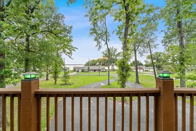 439 Lakeview Harbor, Onalaska, TX 77360 - Photo 2