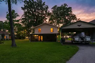 439 Lakeview Harbor, Onalaska, TX 77360 - Photo 4