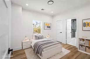 306 E 40th St, Houston, TX 77018 - Photo 8