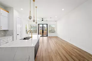 306 E 40th St, Houston, TX 77018 - Photo 14