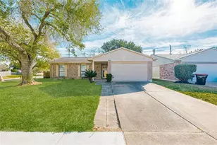 330 Tara Plantation Dr, Richmond, TX 77469 - Photo 1
