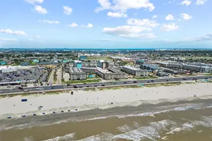 6300 Seawall Blvd, Galveston, TX 77551 - Photo 18