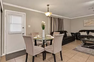 4850 Raven Ridge Dr, Houston, TX 77053 - Photo 10