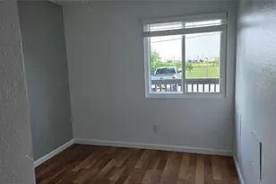 2739 Lawrence Rd, Kemah, TX 77565 - Photo 6