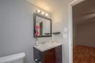 3224 Timmons Ln, Houston, TX 77027 - Photo 20