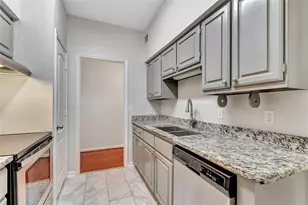 2400 N Braeswood Blvd, Houston, TX 77030 - Photo 12