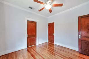 1024 W Temple St, Houston, TX 77009 - Photo 12