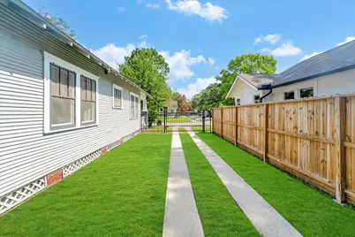 1024 W Temple Street, Houston, TX 77009 - Photo 30