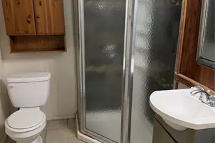 323 Reppert St, Bacliff, TX 77518 - Photo 4