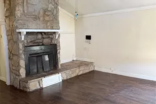 323 Reppert St, Bacliff, TX 77518 - Photo 2