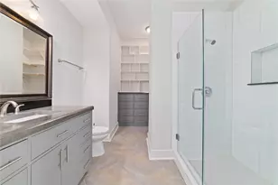 1011 Studemont St, Houston, TX 77007 - Photo 18