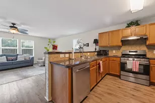 5055 Juniper Spring Trail, Katy, TX 77449 - Photo 12