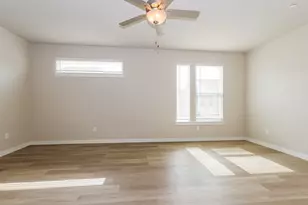18342 W Centro Cir, Shenandoah, TX 77385 - Photo 10
