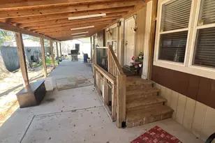 815 Porsche Dr, Humble, TX 77396 - Photo 2