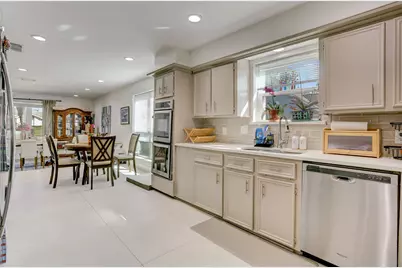 1135 Trowbridge Drive, Houston, TX 77062 - Photo 10