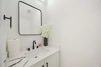 964 Lucky Street #B, Houston, TX 77088 - Photo 4