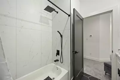 964 Lucky Street #B, Houston, TX 77088 - Photo 22