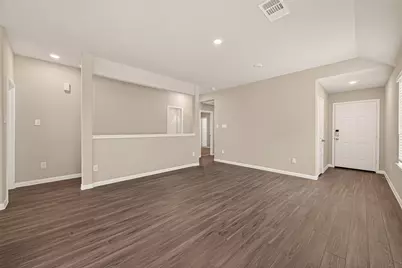 8124 Vanilla Orchid Drive, Houston, TX 77016 - Photo 8