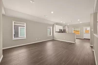 8124 Vanilla Orchid Drive, Houston, TX 77016 - Photo 6