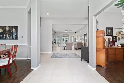 127 Hawknest Court, The Woodlands, TX 77384 - Photo 4