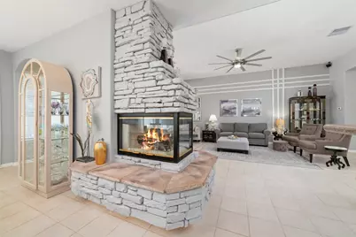 127 Hawknest Court, The Woodlands, TX 77384 - Photo 12
