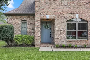 1119 Chesterwood Dr, Pearland, TX 77581 - Photo 4